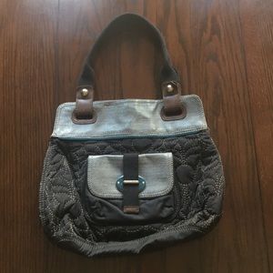 Fossil purse